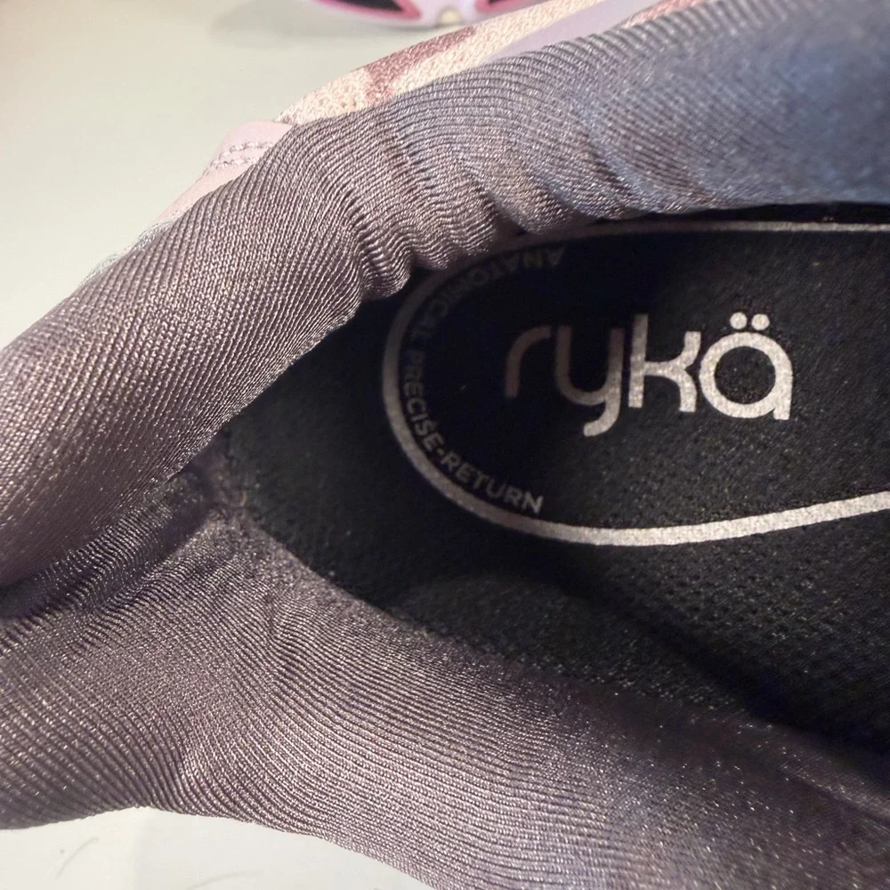 Ryka Women's Mauve and Teal‎ Athletic Shoes